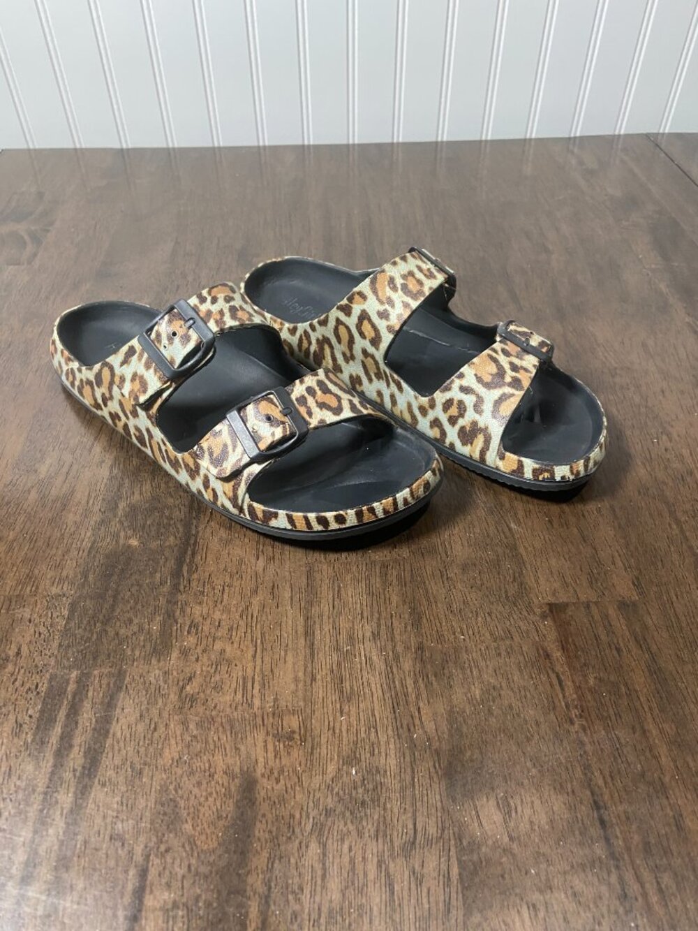 Leopard Print Double Buckle Slide Sandals Women's Size 11